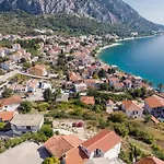 Nikolic Daire Gradac (Split-Dalmatia)