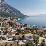 Daire Nikolic Gradac (Split-Dalmatia)