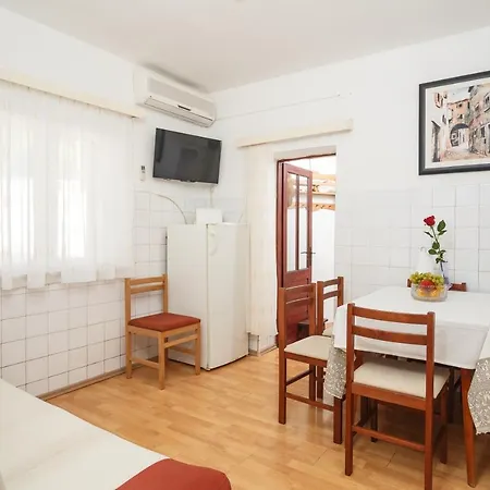 Nikolic Apartament Gradac (Split-Dalmatia)